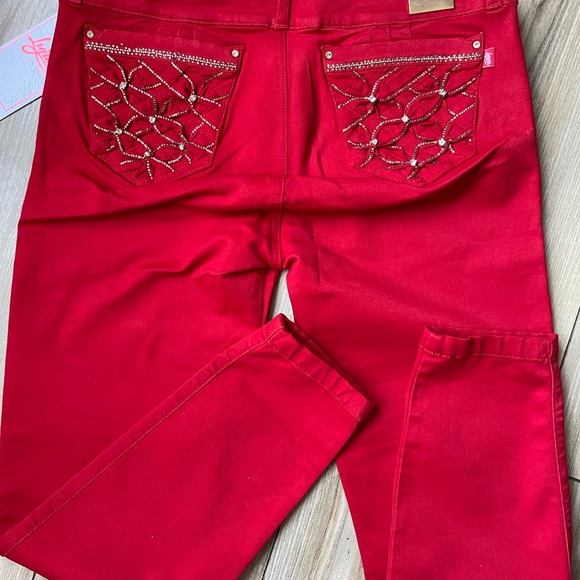 LUJURIA JEANS, Colombian Butt Lifter Rhinestone Red Skinny Jeans SIZE 3 - Picture 3 of 10